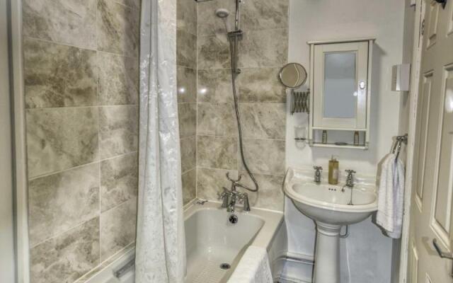 Regency Guest House