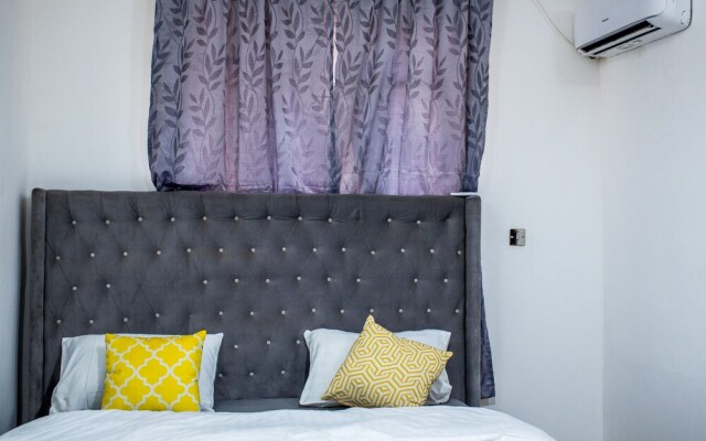 Geza Luxury Apartment