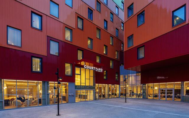 Courtyard by Marriott Paris Charles de Gaulle Central Airport