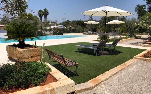 WHITE POOL Matino - Gallipoli - 7pl