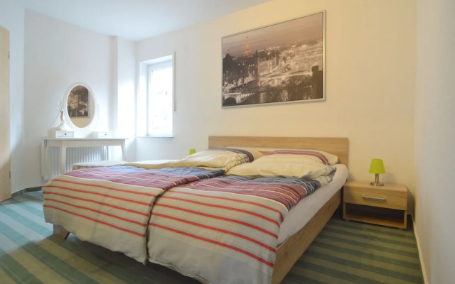 Luxurious Apartment in Ulmen near Lake