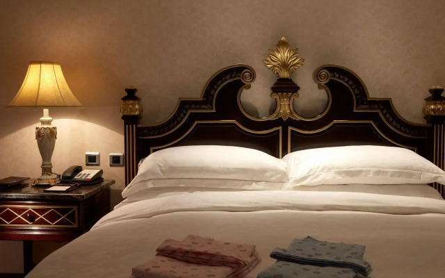 Grand Pleasure Spring Hotel