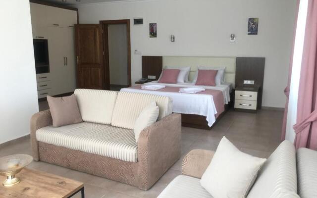Infinity Ruby Hotel