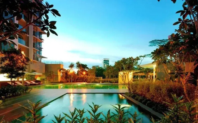 Modern High Floor 3BR Apt Bathtub Bkt Bintang