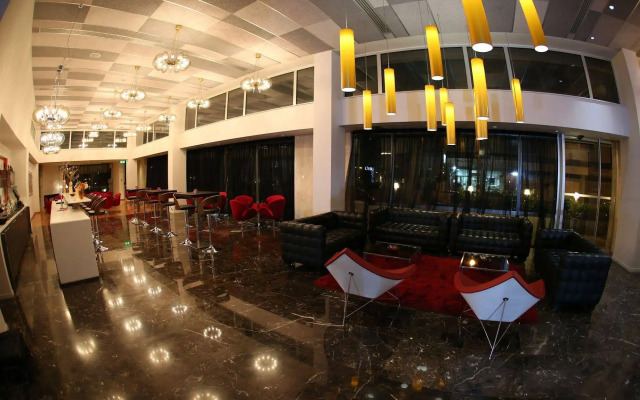 Altius Boutique Hotel