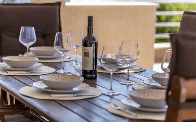 Apartment Paradise View