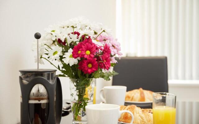 Harthill Apartment
