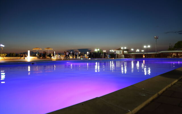 Perla del Golfo Resort
