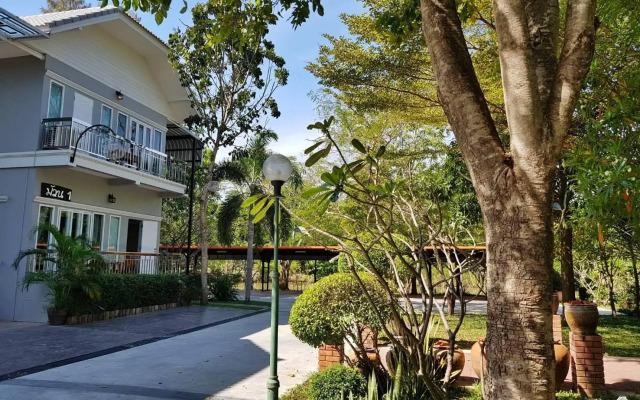Muaan Resort