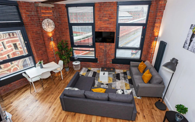 Arena Apartments