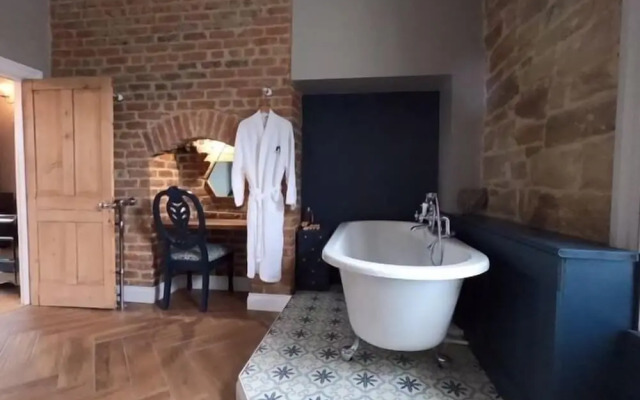 Castle View Bed and Breakfast