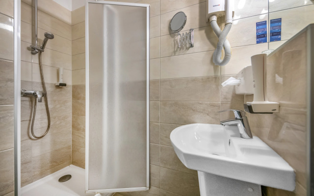 Corvin Hotel
