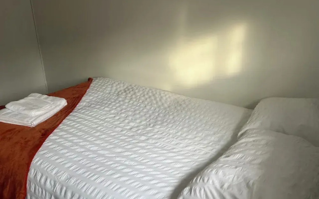 The Coral Guest House Winchester
