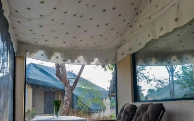 Camp Serai Tiger Tadoba – Balcony – Bhamdeli