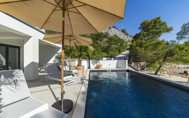 Luxury Villa Lucija