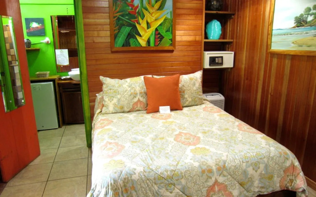 Physis Caribbean Bed & Breakfast