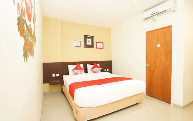 Hotel O Siwalankerto Near Surabaya Carnival