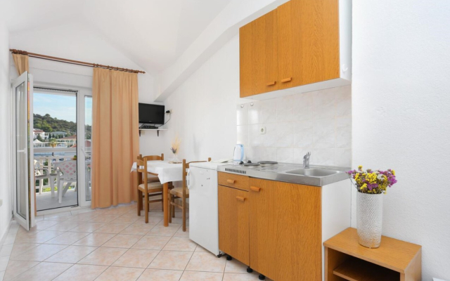 Studio apartment Lias 2 - with restaurant: SA8 Rogoznica, Riviera Sibenik