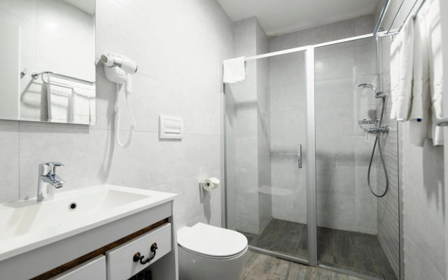 New Era Hotel Bucharest City