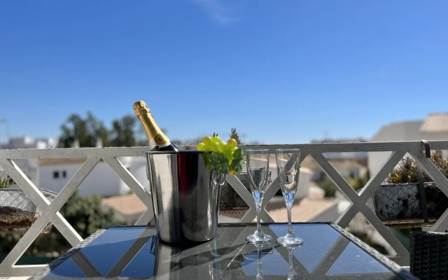 Praia DA Rocha Unique Design With Pool