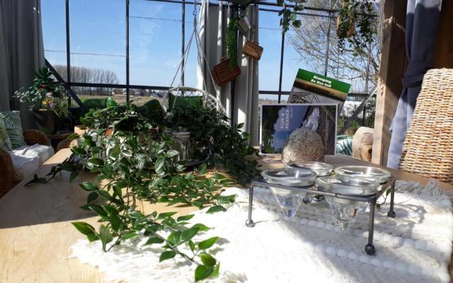 Glamping De Kas Inn