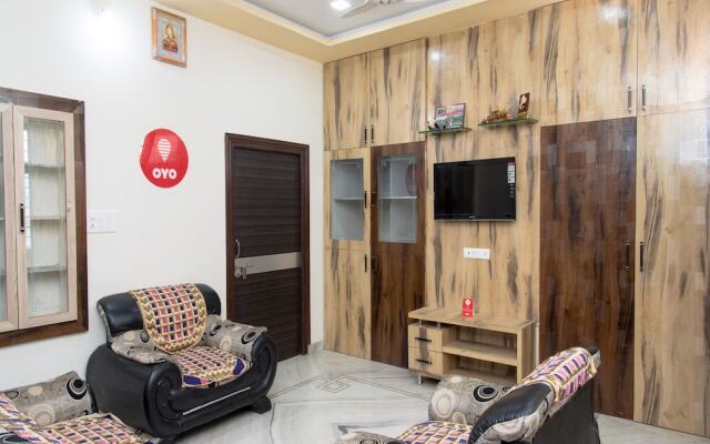 OYO 13330 Home Modern 2BHK Pratap Nagar