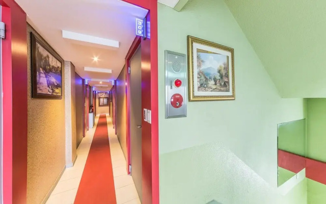 Brown Hotel
