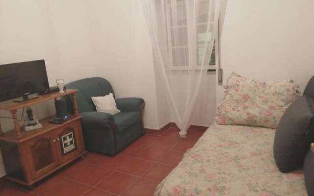 House With One Bedroom In Condeixa A Nova, With Wifi