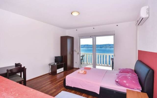 Emilie Apartment and Villa