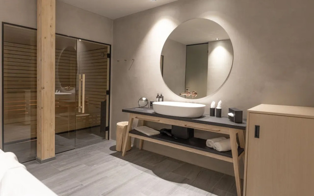 Amrai Suites
