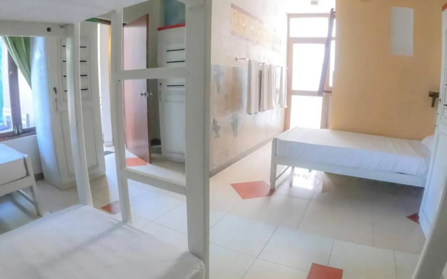 The Youth Hostel - It's a Youth Fame