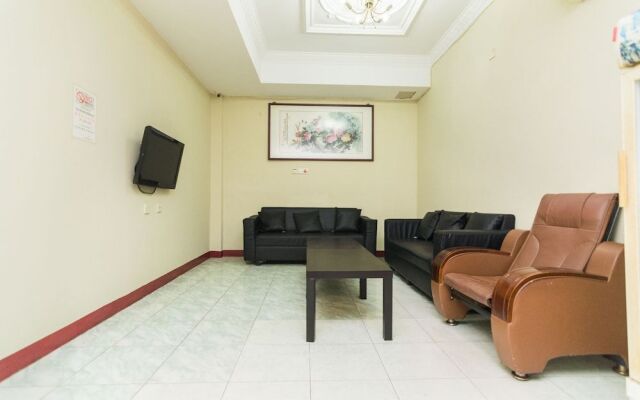 Oyo 1703 Terang Bintang Hotel