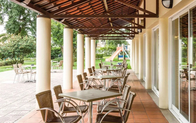 ibis Setubal