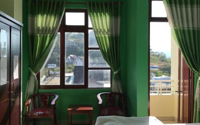 Huong Mai Glamorous Homestay
