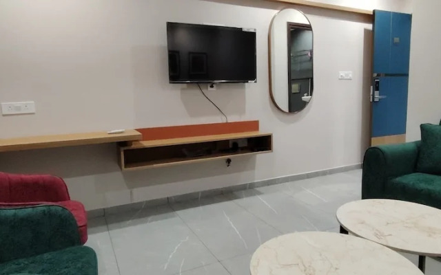 PubliQ Luxury Stays