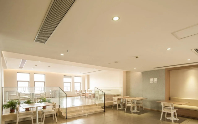 JI Hotel Shanghai Zhoupu Branch