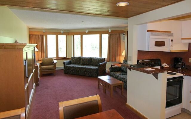 The Mountain Club on Loon