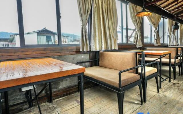 Ancient Tea Culture  Themed Homestay