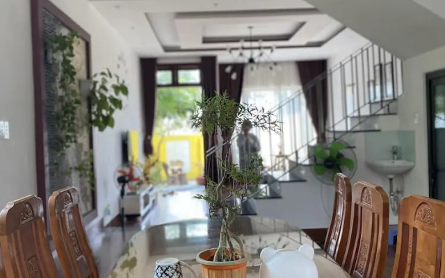 Field House Homestay