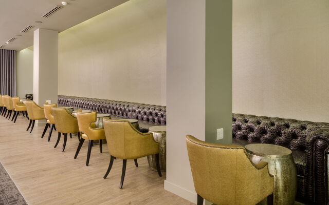 Protea Hotel Fire & Ice by Marriott Pretoria Menlyn