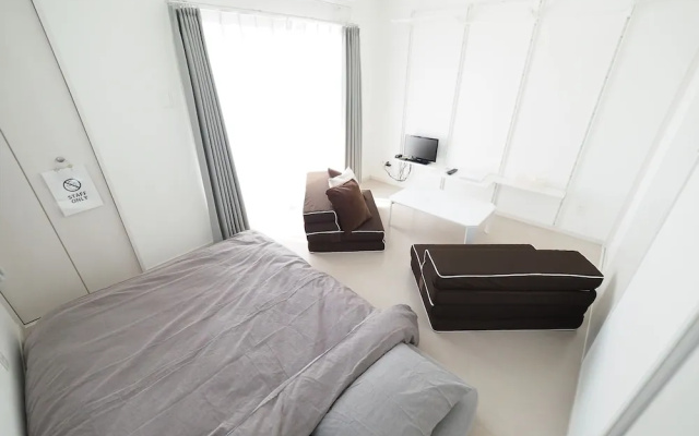 La Lumiere Oroku 503 – Guest Rooms – Naha