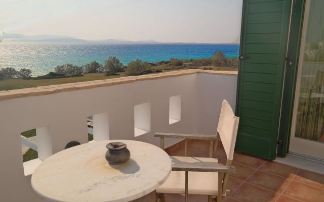 Deep Blue Villa