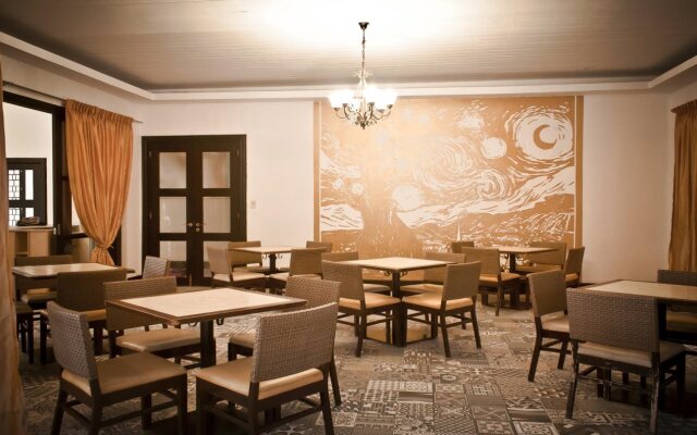 Kenny Hotel