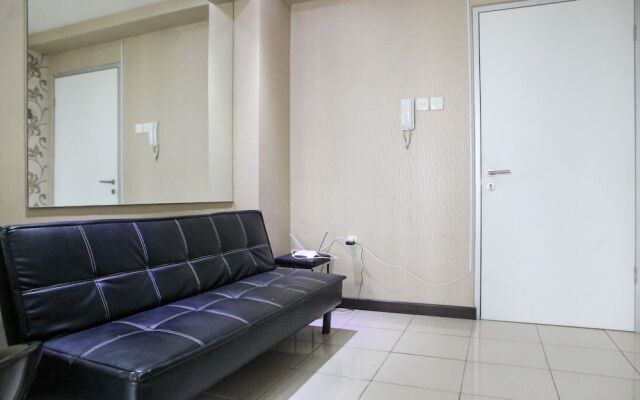 Clean and Cozy 2BR at Green Bay Apartment