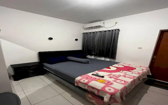 Hotel O Flamboyan Harapan Indah