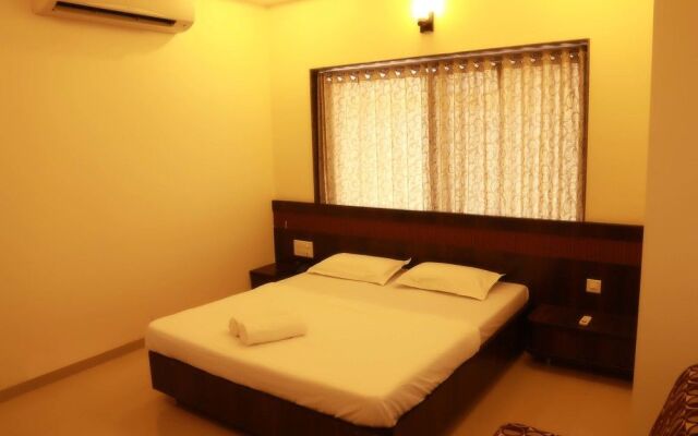 Hotel Sai Ramanand