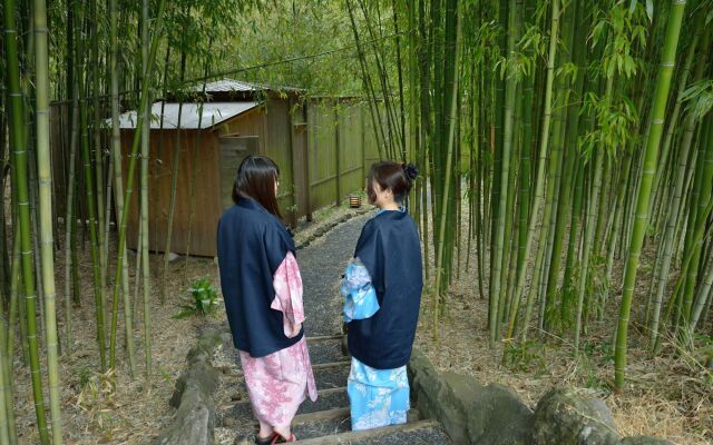 Narashino no Sato Gyokusui - Adults Only