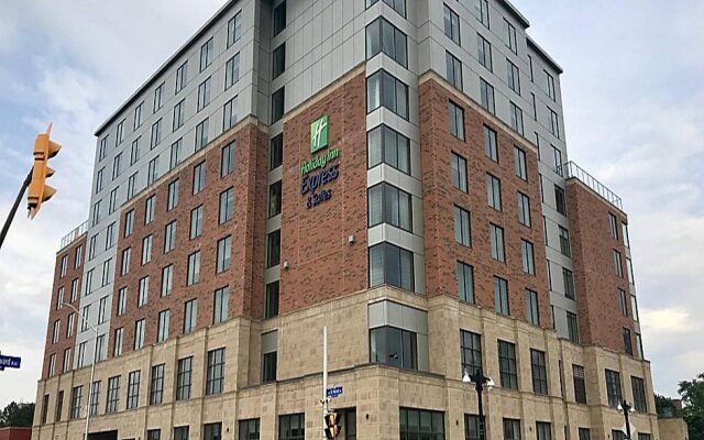 Holiday Inn Express & Suites Downtown Ottawa East, an IHG Hotel