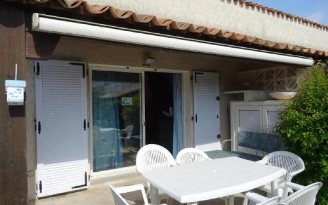 Languedoc Immobilier Villa Duplex Jardinet Piscine Plage - Hb278