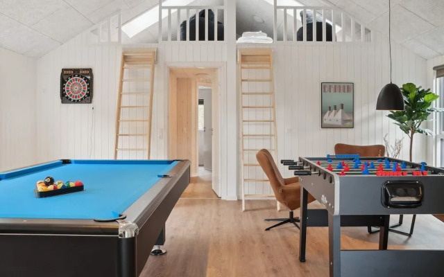 5 Star Holiday Home in Aakirkeby